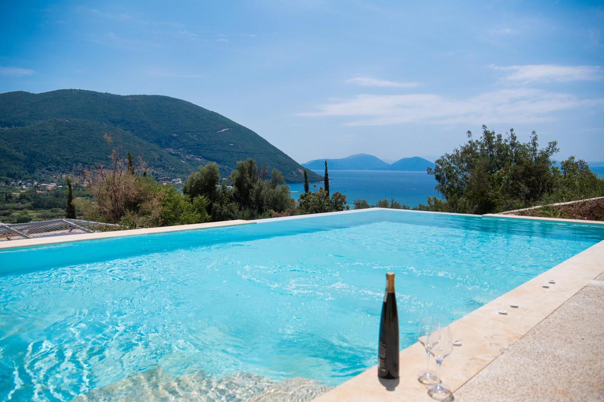 Calionas Suites Василики Экстерьер фото